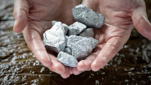 Antimony lumps